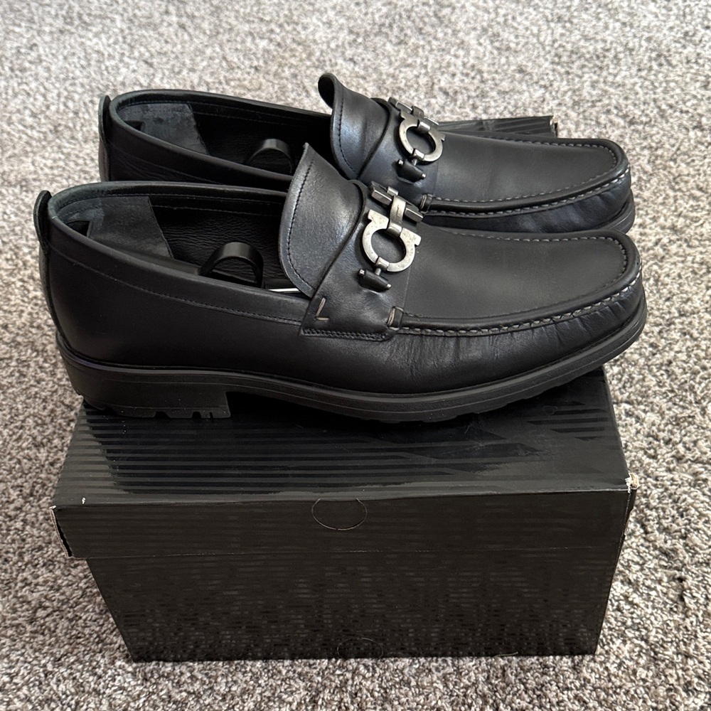 Mens Salvatore Ferragamo David Gancini Bit Leather Loafers